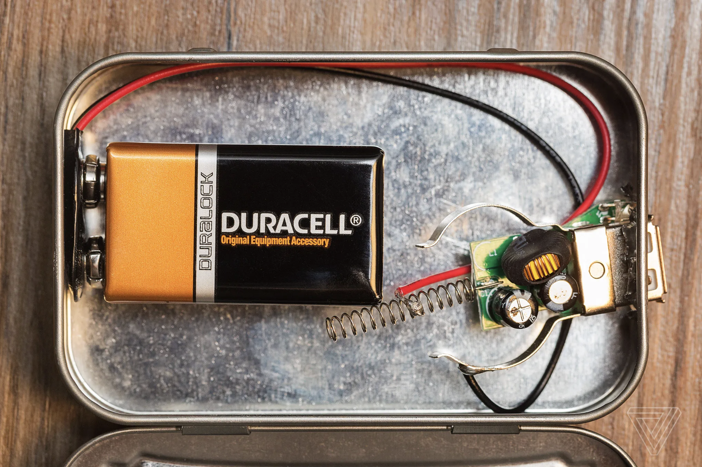 DIY Altoids battery pack